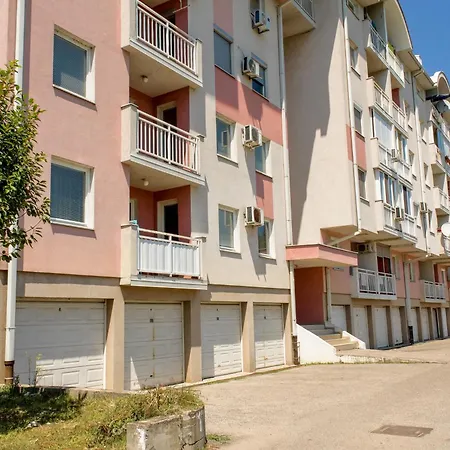Apartman Rest 'N' Go Doboj Exterior foto